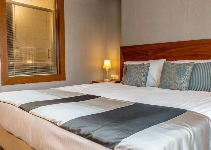 By Ketenci 3* Esmirna